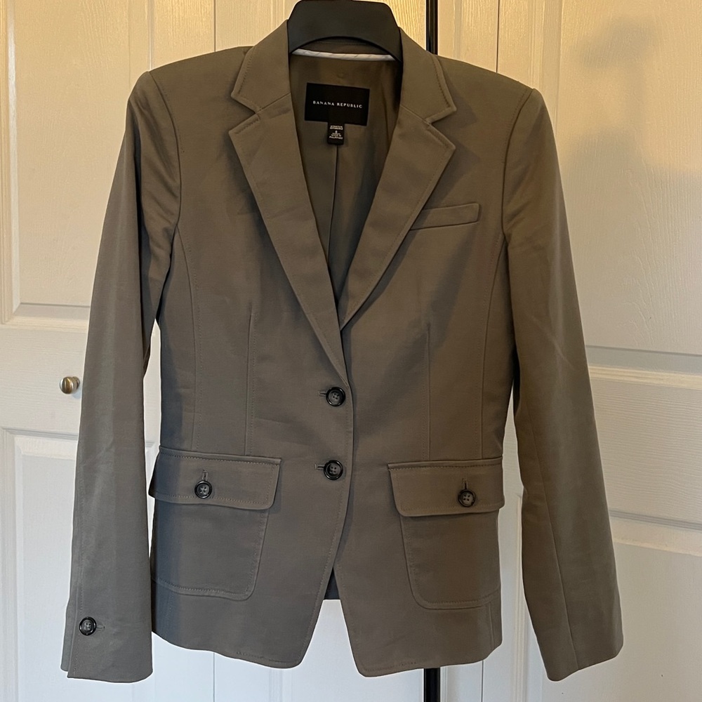Gray, Banana Republic blazer, size 8